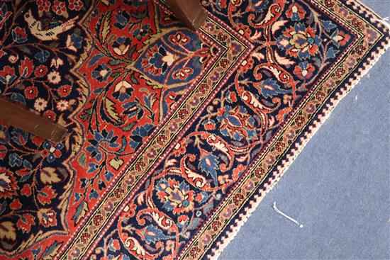 A Kashan / Isphahan blue ground rug 190 x 130cm